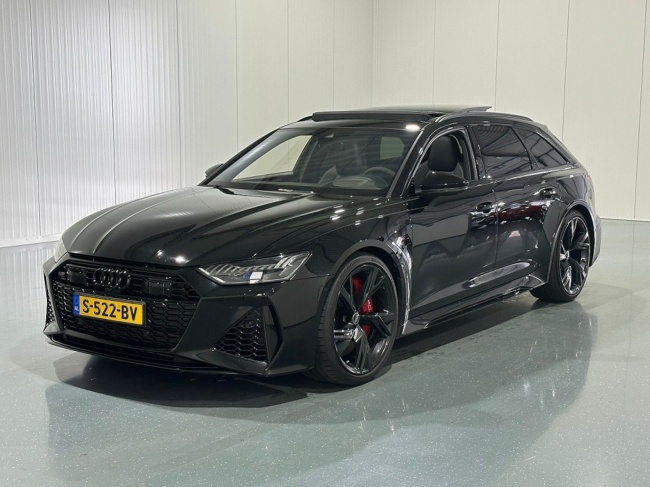 Audi RS6 - Avant TFSI quattro Dynamic + Pano Akrapovic
