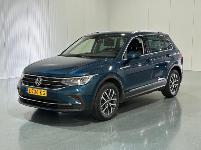 Volkswagen Tiguan - 1.5 TSI Life Business
