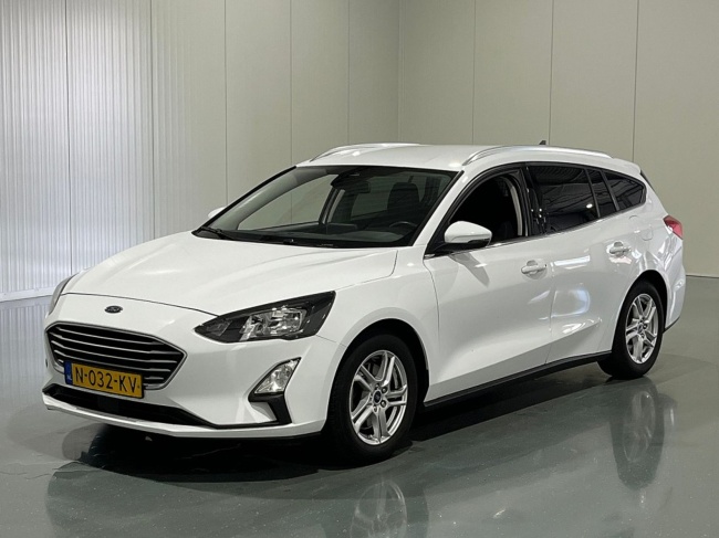 Ford FOCUS Wagon - 1.0 EcoBoost Hybrid Trend Edition Business