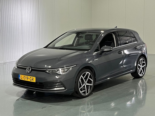 Volkswagen Golf - 1.5 TSI Style