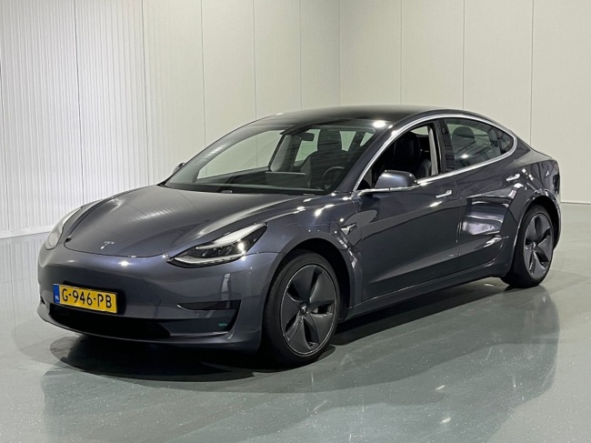 Tesla Model 3 - Standard RWD Plus 60 kWh