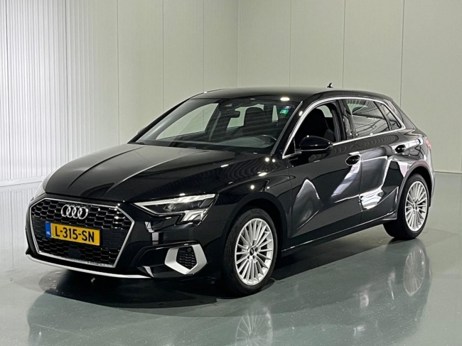 Audi A3 - Sportback 30 TFSI Automaat Advanced edition