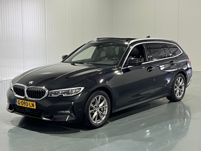 BMW 3 Serie - Touring 330i Automaat High Executive Edition