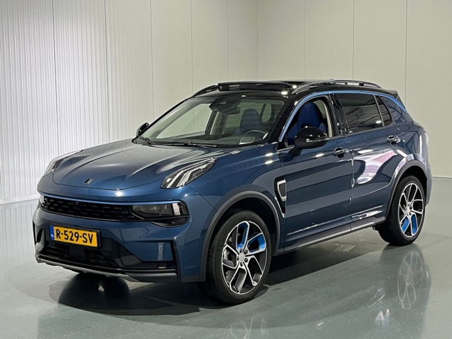 Lynk & Co 01 - 1.5