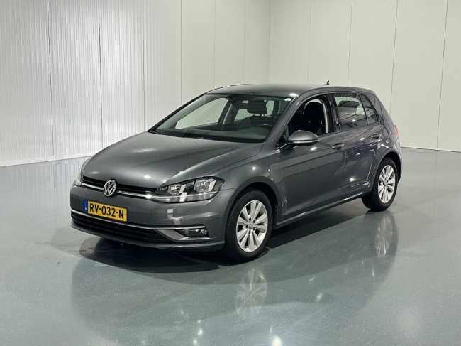 Volkswagen Golf - 1.0 TSI Comfortline