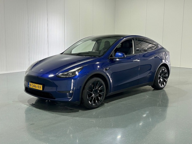 Tesla Model Y - Long Range AWD 75 kWh