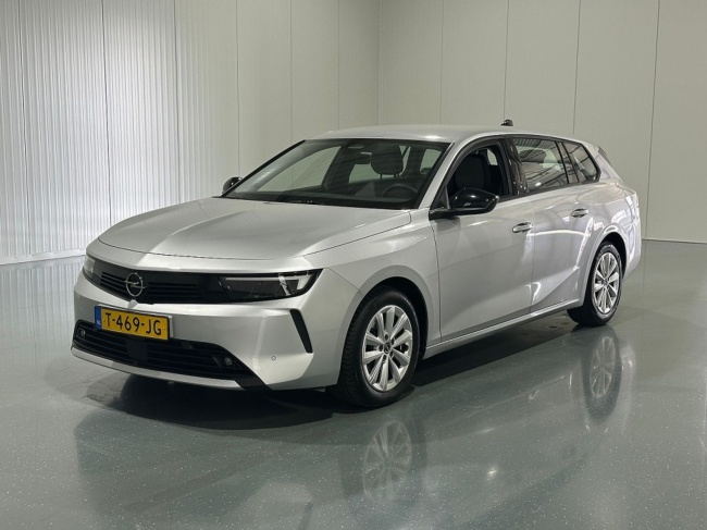 Opel Astra - Sports Tourer 1.2 Turbo