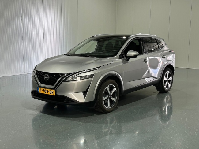 Nissan QASHQAI - 1.3 MHEV Xtronic N-Connecta Pano