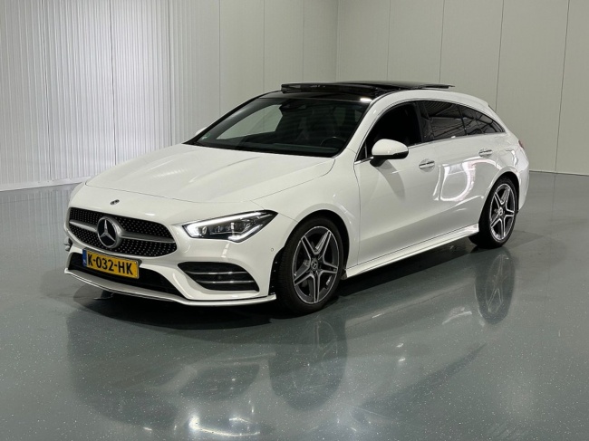 Mercedes-Benz CLA-Klasse - Shooting Brake 180 Automaat Business Solution AMG Pano