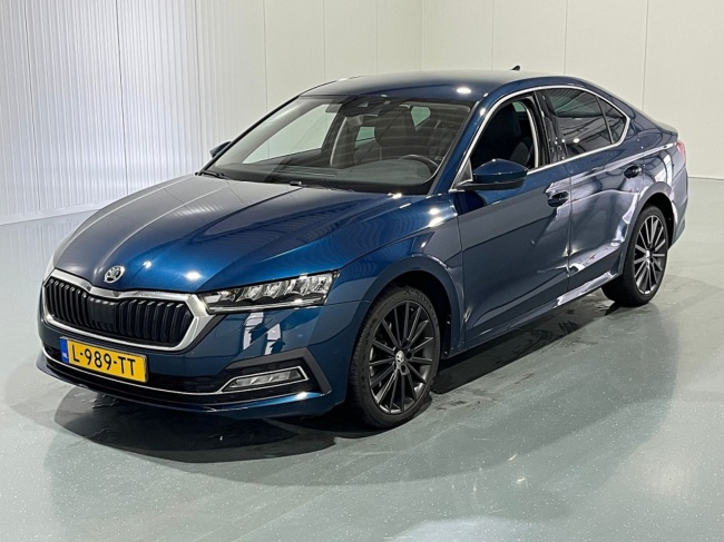 Škoda Octavia - 1.0 e-TSI Automaat Business Edition Plus