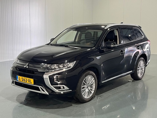 Mitsubishi Outlander - 2.4 PHEV Intense