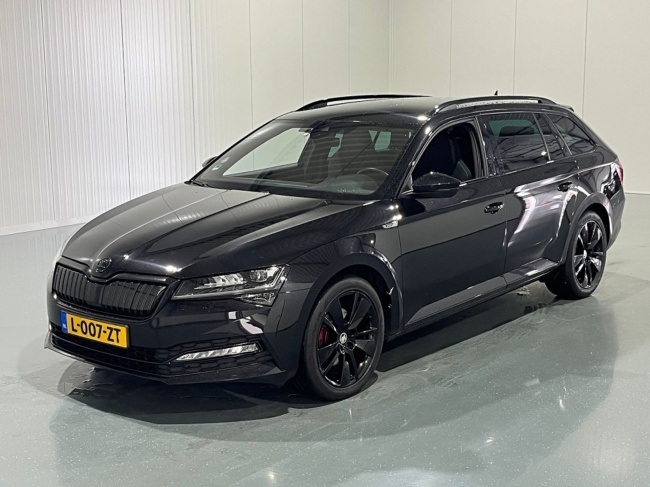 Škoda Superb - Combi 1.4 TSI iV Sportline Business