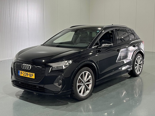 Audi Q4 - 35 Launch edition S-Line Competition 55 kWh