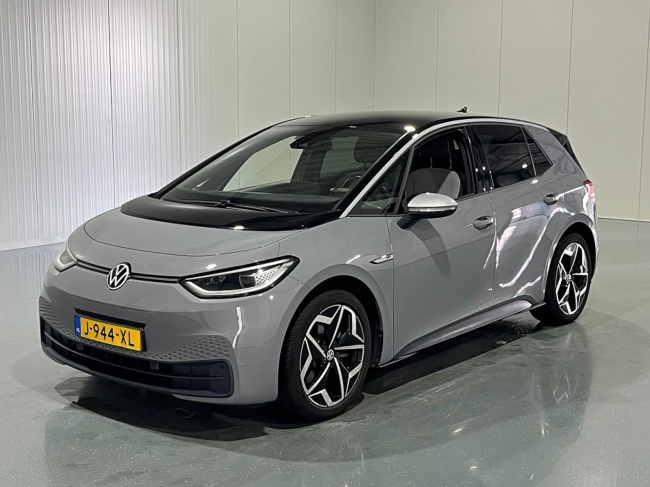 Volkswagen ID.3 - First Plus 58 kWh