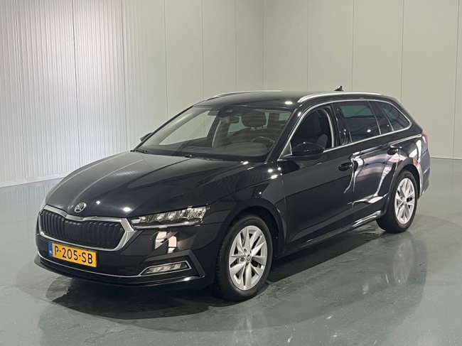 Škoda Octavia - Combi 1.0 e-TSI Automaat Business Edition Plus