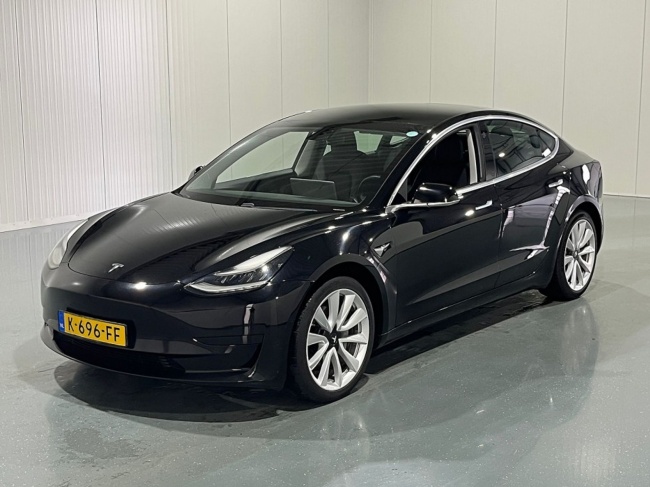 Tesla Model 3 - Standard RWD Plus 60 kWh
