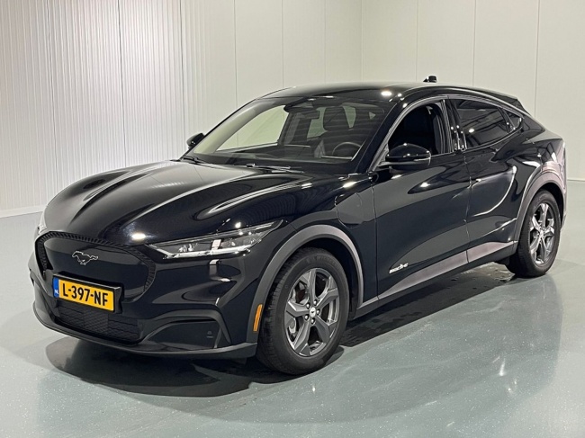 Ford Mustang - Mach-E RWD 75 kWh