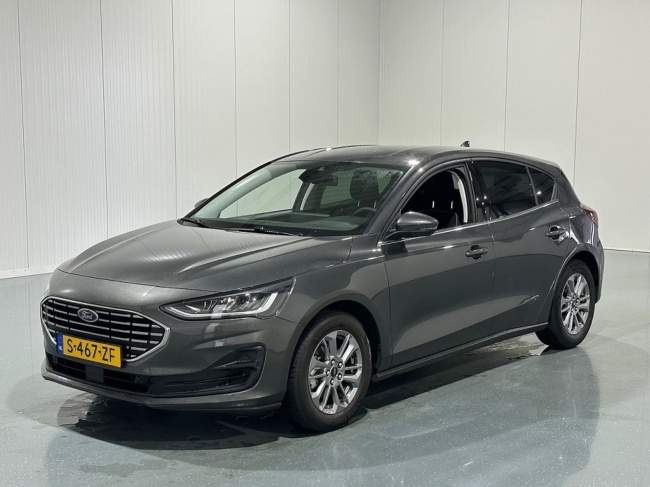 Ford Focus - 1.0 EcoBoost Hybrid Titanium