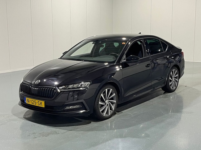 Škoda Octavia - 1.0 TSI Sport Business