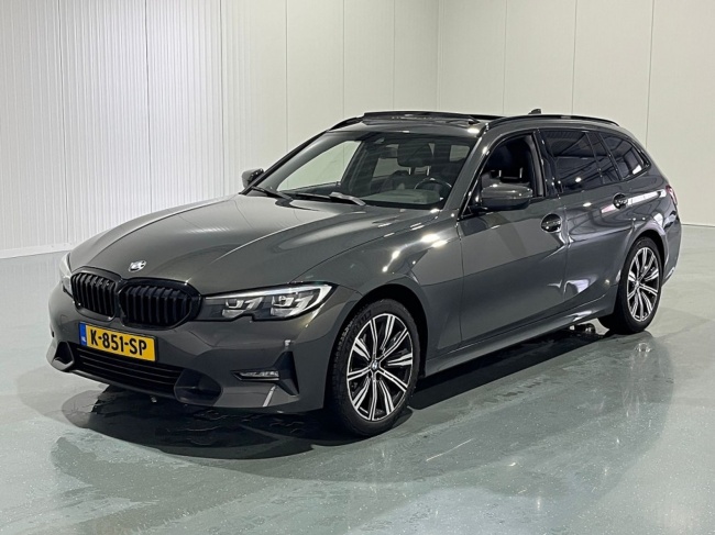 BMW 3 Serie - Touring 318i Automaat High Executive M-Pakket