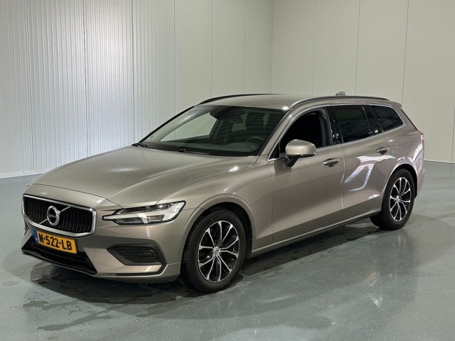 Volvo V60 - 2.0 B3 Automaat Momentum Business